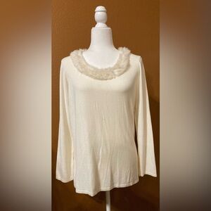 Ladies off white sweater with fur trimmed neckline